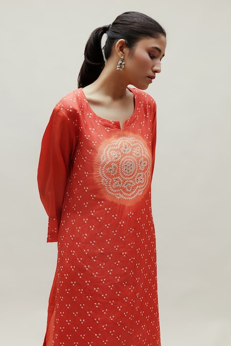 Shop Naina Jain Orange Silk Gota Patti Round Neck Bandhani Pattern Straight Kurta Online at Aza Fashions Shop_Naina Jain_Orange Silk Gota Patti Round Neck Bandhani Pattern Straight Kurta _Online_at_Aza_Fashions