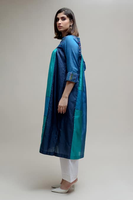 Buy Naina Jain Blue Silk, Georgette Embroidery Round Neck Textile Yoke Kurta Online at Aza Fashions Buy_Naina Jain_Blue Silk, Georgette Embroidery Round Neck Textile Yoke Kurta _Online_at_Aza_Fashions