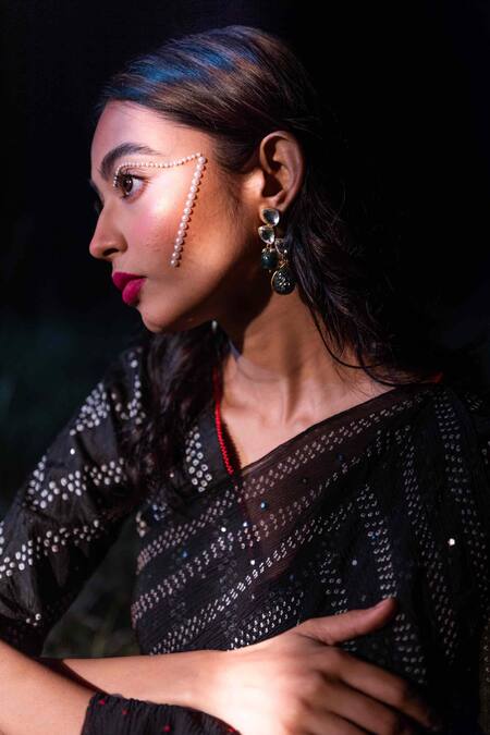 Naina Jain Black Silk, Chiffon Mirrors, Embroidery Bandhani Pattern Saree With Blouse Piece Online at Aza Fashions Naina Jain_Black Silk, Chiffon Mirrors, Embroidery Bandhani Pattern Saree With Blouse Piece _Online_at_Aza_Fashions