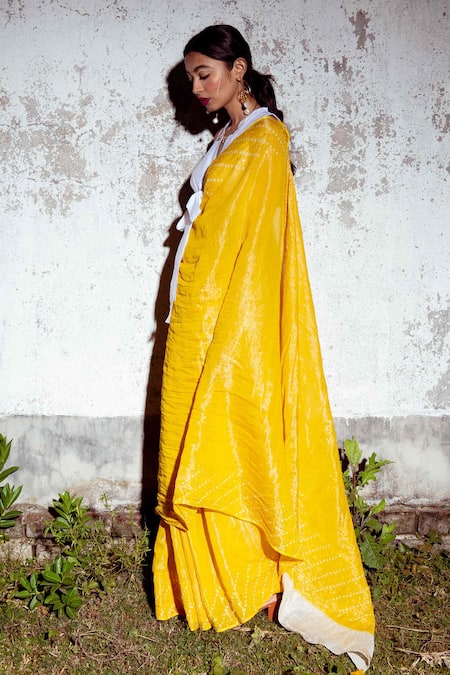Shop Naina Jain Yellow Chanderi Mirrors Bandhani Pattern Saree With Blouse Piece at Aza Fashions Shop_Naina Jain_Yellow Chanderi Mirrors Bandhani Pattern Saree With Blouse Piece _at_Aza_Fashions
