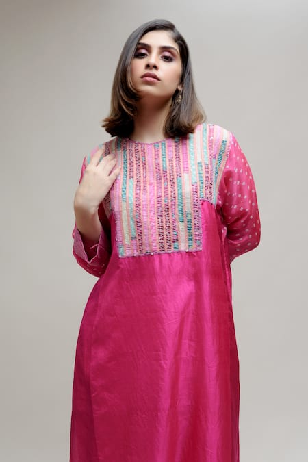 Shop Naina Jain Pink Silk, Georgette Beads V-neck Woven Stripe Pattern Yoke Kurta Online at Aza Fashions Shop_Naina Jain_Pink Silk, Georgette Beads V-neck Woven Stripe Pattern Yoke Kurta _Online_at_Aza_Fashions