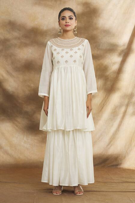 Buy_Peenacolada_Off White Chanderi Sequins High Neck Embroidered Short Anarkali Gharara Set _Online_at_Aza_Fashions