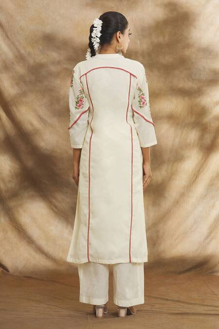 Peenacolada Off White Cotton Embroidery Mandarin Collar Kurta Pant Set Online at Aza Fashions Peenacolada_Off White Cotton Embroidery Mandarin Collar Kurta Pant Set _Online_at_Aza_Fashions