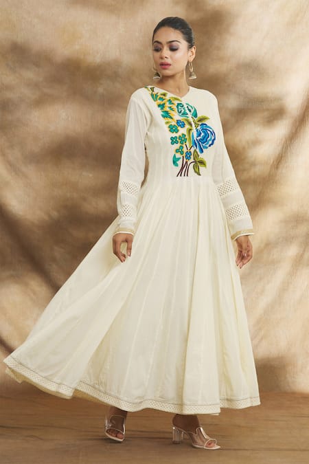 Shop_Peenacolada_Cream Cotton Embroidery, Lace V-neck Floral Anarkali _Online_at_Aza_Fashions