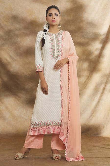 Peenacolada Zari Embroidered Straight Kurta Set 