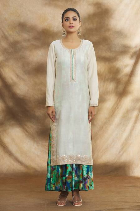 Buy_Peenacolada_Cream Chanderi Gota Patti, Embroidery Round Neck Kurta With Long Inner _Online_at_Aza_Fashions