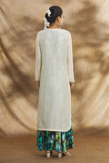 Peenacolada_Cream Chanderi Gota Patti, Embroidery Round Neck Kurta With Long Inner _Online_at_Aza_Fashions