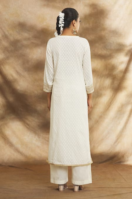 Peenacolada_Off White Cotton Embroidery Round Neck Blossom Aari Kurta Pant Set _Online_at_Aza_Fashions