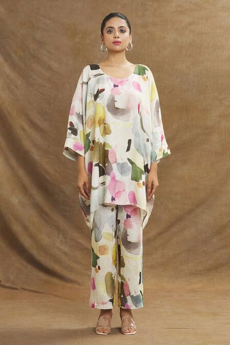 Buy_Linen Bloom_Multi Color Linen Round Neck Juhu Print Kaftan _Online_at_Aza_Fashions