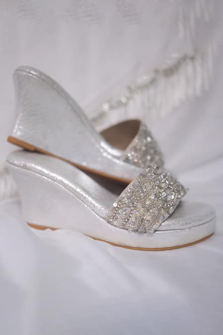 Buy_Foot Fuel_Silver Sequins, Beads Dulari Embellished Wedges _Online_at_Aza_Fashions