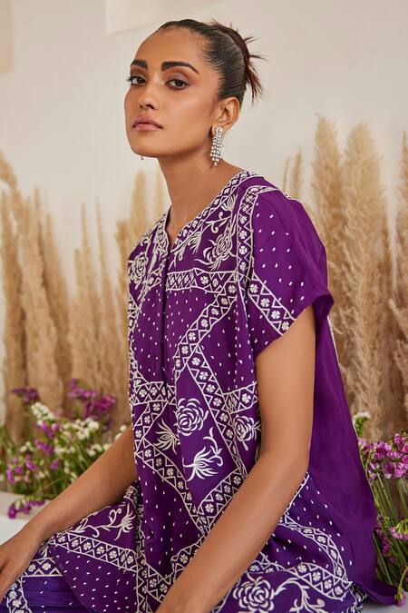 Buy Twenty Nine Purple Crepe Embroidery Round Neck Floral Parsi Gara Shirt Online at Aza Fashions Buy_Twenty Nine_Purple Crepe Embroidery Round Neck Floral Parsi Gara Shirt _Online_at_Aza_Fashions