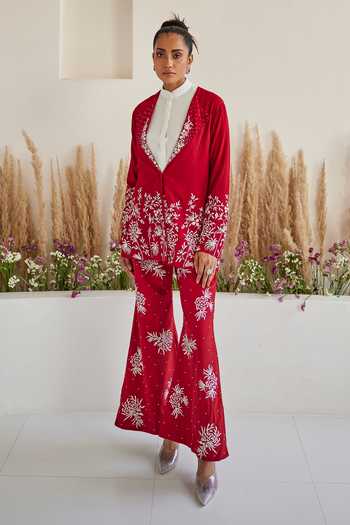 Twenty Nine Red Crepe Embroidery Floral Gara Coat Online at Aza Fashions Twenty Nine_Red Crepe Embroidery Floral Gara Coat _Online_at_Aza_Fashions