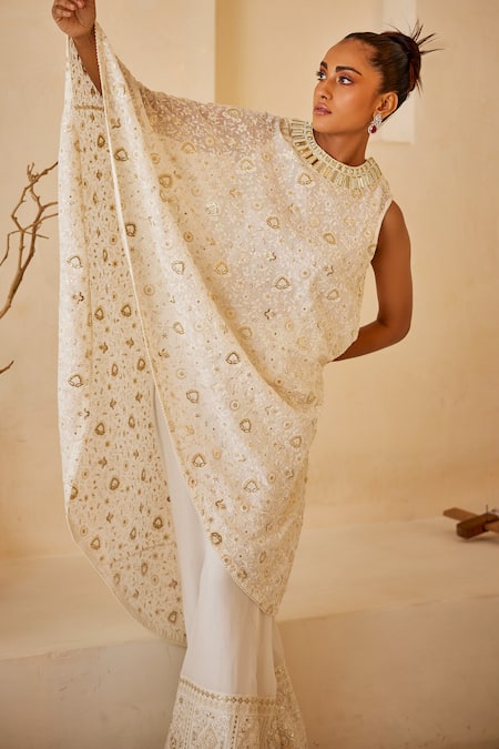 Twenty Nine White Flared Chikankari Asymmetric Cape at Aza Fashions Twenty Nine_White Flared Chikankari Asymmetric Cape _at_Aza_Fashions