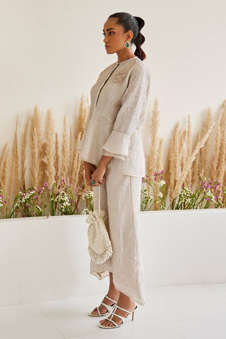 Twenty Nine White Rayon Embroidery Round Neck Bandhani Peplum Top Online at Aza Fashions Twenty Nine_White Rayon Embroidery Round Neck Bandhani Peplum Top _Online_at_Aza_Fashions