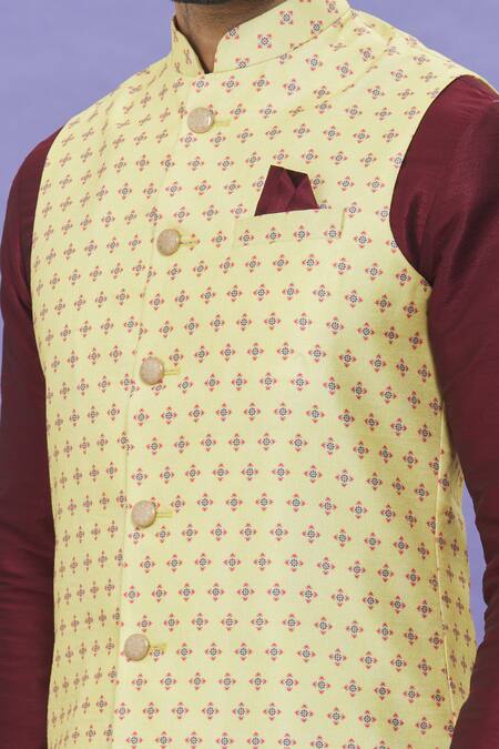 Buy Arihant Rai Sinha Yellow Silk Geometric Printed Art Banarasi Bundi Online at Aza Fashions Buy_Arihant Rai Sinha_Yellow Silk Geometric Printed Art Banarasi Bundi _Online_at_Aza_Fashions