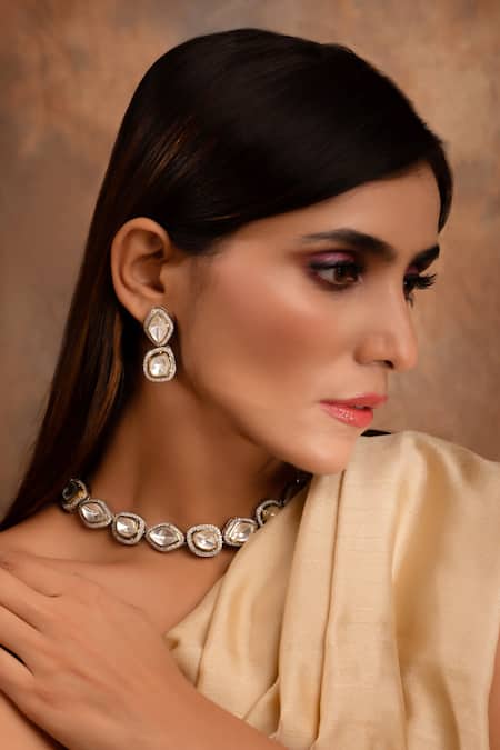 Ishhaara Kundan Stone Embellished Choker Set 