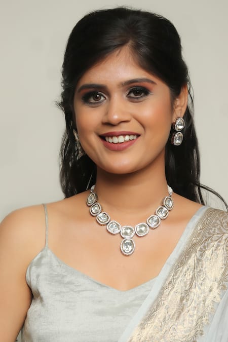 Ishhaara Silver Plated Stones Kundan Embellished Necklace Set