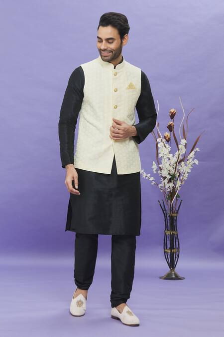 Arihant Rai Sinha_Yellow Silk Embroidery Thread Bundi _Online_at_Aza_Fashions