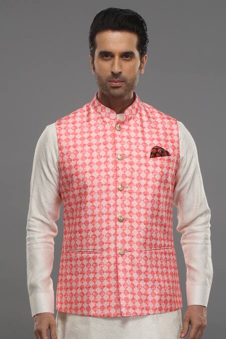 Para_Off White Chanderi , Jacquard, Geometric Print Bundi And Kurta Set_Online_at_Aza_Fashions