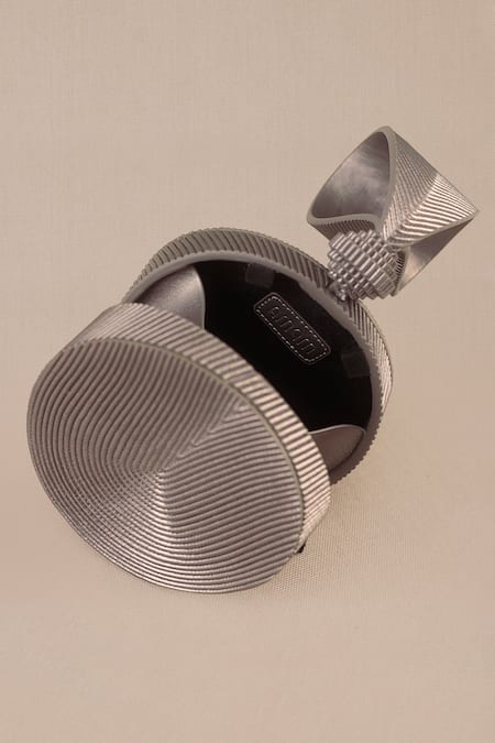 Buy_Ampm_Silver Reeza Circular Structured Metallic Wristlet _Online_at_Aza_Fashions