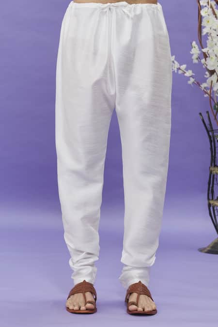 Arihant Rai Sinha_Blue Jacquard, Silk Embroidery Floral Pattern Bundi And Kurta Set _at_Aza_Fashions