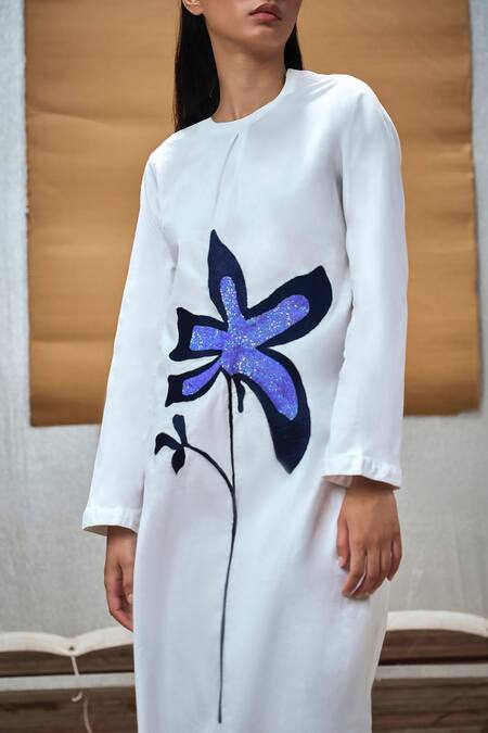 Shop_Amka_White Cotton Embroidery Round Neck Manila Kurta And Pant Set_Online_at_Aza_Fashions