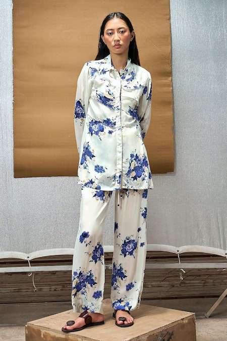 AMKA Ivory Silk Printed Floral Spread Collar Cloud Shirt And Pant Set