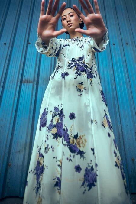 Buy_Amka_Ivory Silk Embroidery Round Neck Fiona Wildflower Print Kurta_Online_at_Aza_Fashions