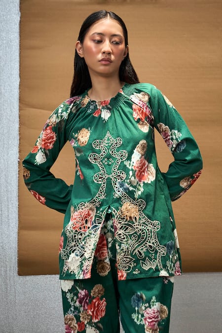 AMKA Green Cotton Printed And Embroidered Floral & Thread Baltimore Cut Top