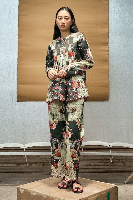 AMKA Green Cotton Printed And Embroidered Floral Vintage Meghiben Top & Pant Set
