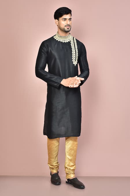 Arihant Rai Sinha Yoke Embroidered Straight Kurta Set 