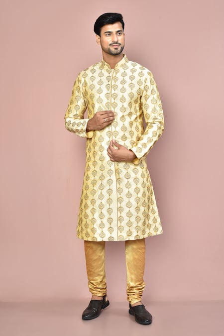 Arihant Rai Sinha Paisley Thread Work Kurta 