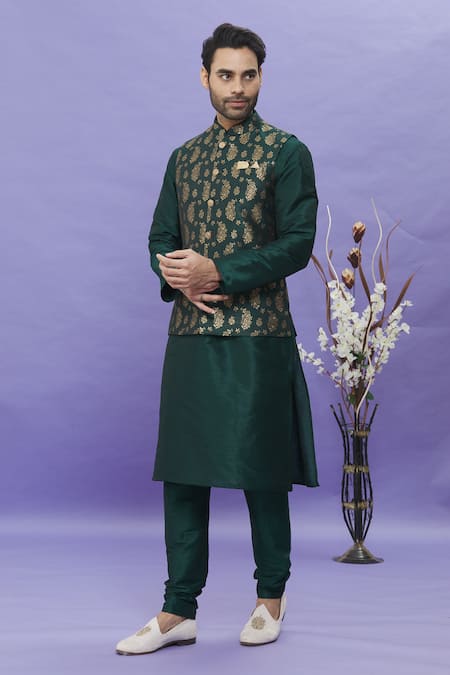 Arihant Rai Sinha_Green Jacquard, Silk Embroidery Floral Banarasi Bundi _Online_at_Aza_Fashions