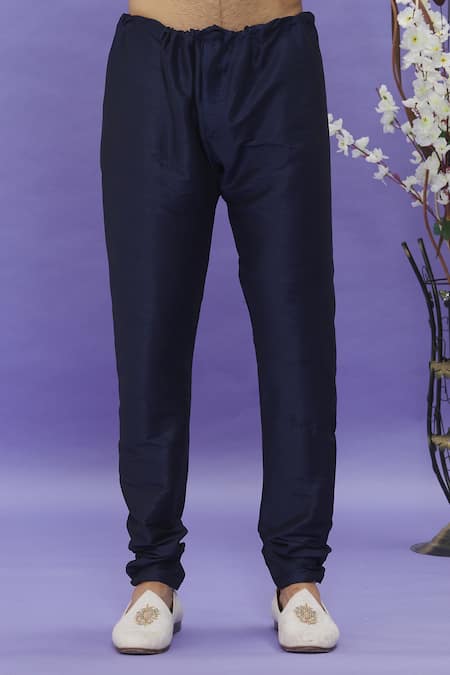 Arihant Rai Sinha_Blue Jacquard, Silk Embroidery Floral Pattern Bundi And Kurta Set _at_Aza_Fashions