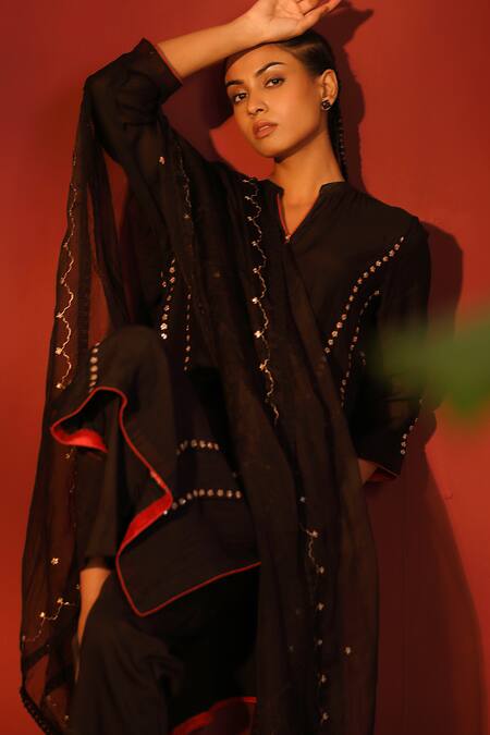 Shop_Shetab Kazmi_Black Chanderi Embroidery Mandarin Collar Siyaah Stripe Pattern Kurta Set _Online_at_Aza_Fashions
