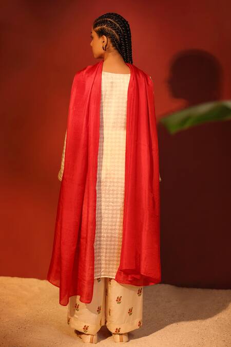 Shop Shetab Kazmi Cream Satin Embroidery Round Neck Geometric Hand Block Printed Kurta Set at Aza Fashions Shop_Shetab Kazmi_Cream Satin Embroidery Round Neck Geometric Hand Block Printed Kurta Set_at_Aza_Fashions