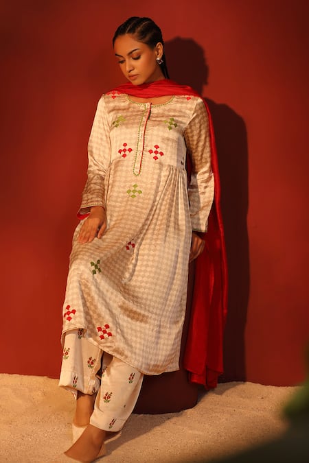 Buy_Shetab Kazmi_Cream Satin Embroidery Round Neck Geometric Hand Block Printed Kurta Set_Online_at_Aza_Fashions