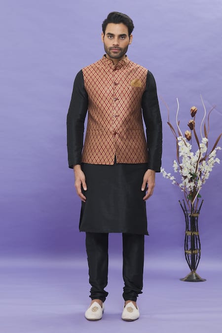 Buy_Arihant Rai Sinha_Maroon Brocade, Silk Embroidery Floral Pattern Bundi And Kurta Set _Online_at_Aza_Fashions