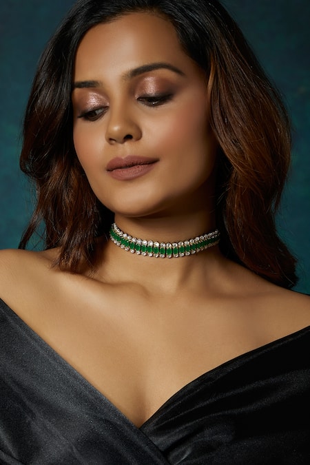 Buy Joules by Radhika Green Onyx Antique Choker at Aza Fashions Buy_Joules by Radhika_Green Onyx Antique Choker_at_Aza_Fashions