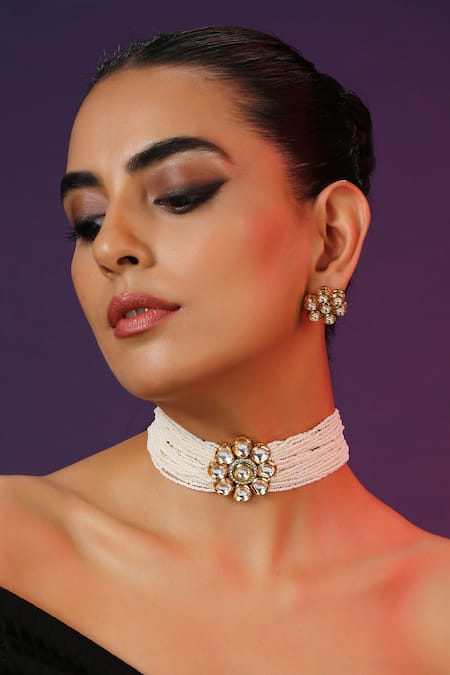 SWABHIMANN Floral Embellished Choker Set 