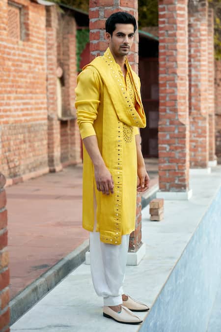 Ankit V Kapoor_Yellow Linen, Cotton, Silk Mirrors, Shehzad Placket Kurta Set With Stole _Online_at_Aza_Fashions