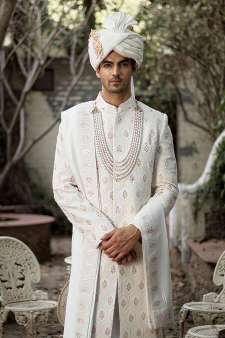 Buy_Ankit V Kapoor_Ivory Cotton, Silk Embroidery, Gota Patti Fahad Thread Sherwani Set