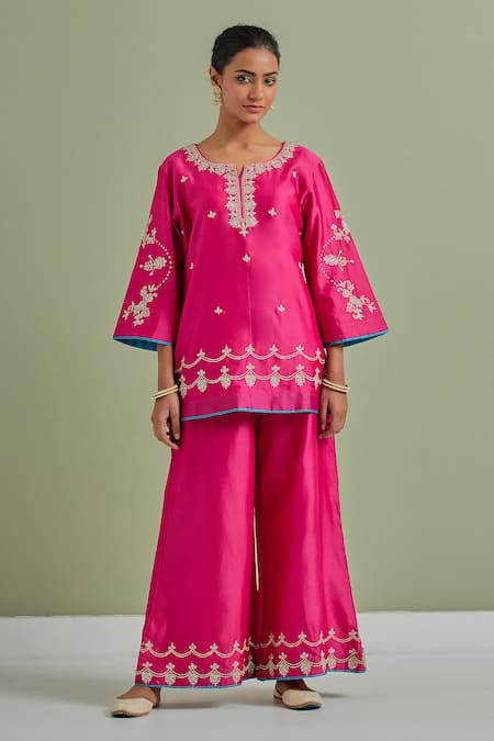 Priya Chaudhary Pink Chanderi Silk Embroidery, Sequins, Cut Work Round Neck Short Kurta Online at Aza Fashions Priya Chaudhary_Pink Chanderi Silk Embroidery, Sequins, Cut Work Round Neck Short Kurta _Online_at_Aza_Fashions