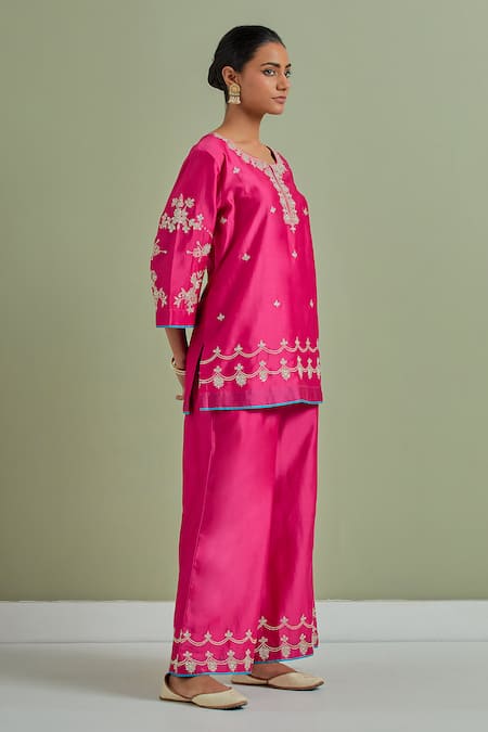 Buy Priya Chaudhary Pink Chanderi Silk Embroidery, Sequins, Cut Work Round Neck Short Kurta Online at Aza Fashions Buy_Priya Chaudhary_Pink Chanderi Silk Embroidery, Sequins, Cut Work Round Neck Short Kurta _Online_at_Aza_Fashions