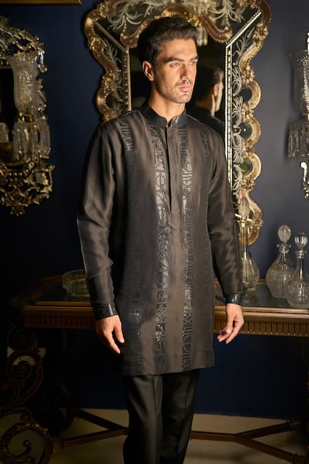 Seema Gujral 3D Flower Embroidered Jacket Trouser Set 