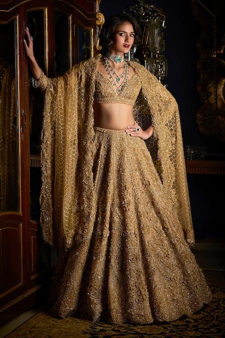 Bridal Lehenga Sleeves Design | Maharani Designer Boutique