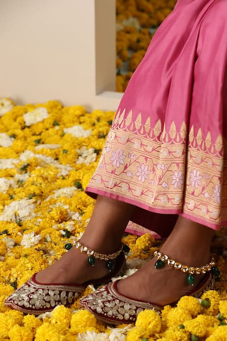 SWABHIMANN Kundan Studded Anklets 