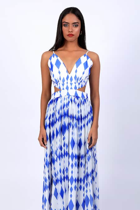 Swatee Singh Ivory Polyester Diamonds V-neck Pattern Cut-out Gown at Aza Fashions Swatee Singh_Ivory Polyester Diamonds V-neck Pattern Cut-out Gown _at_Aza_Fashions