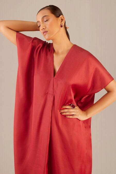 Shop_Ampm_Red Embroidery V-neck Sama Tunic And Dhoti Pant Set_Online_at_Aza_Fashions