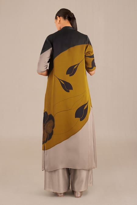 Shop Ampm Brown Chanderi Round Neck Zaila Color Blocked Cape And Palazzo Set at Aza Fashions Shop_Ampm_Brown Chanderi Round Neck Zaila Color Blocked Cape And Palazzo Set_at_Aza_Fashions